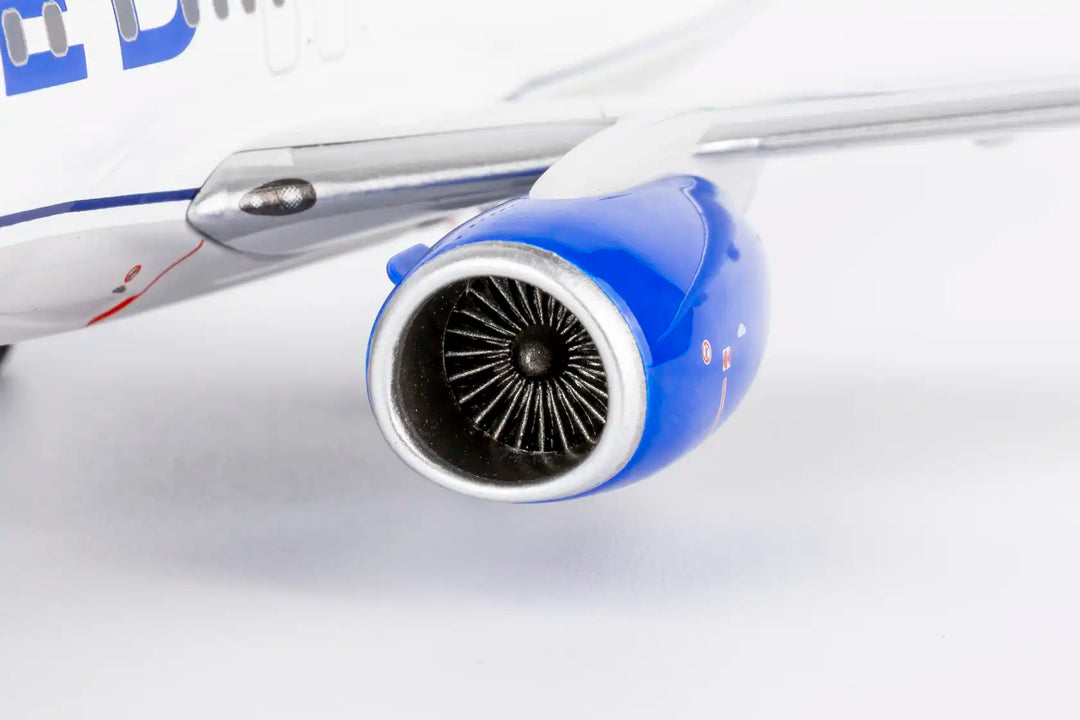United Airlines Boeing 737-900 1:200 Diecast Model by NG Models (Reg: N38459)