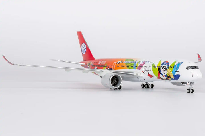 Sichuan Airlines Airbus A350-900 1:400 Diecast Model by NG Models (Reg: B-32HG)