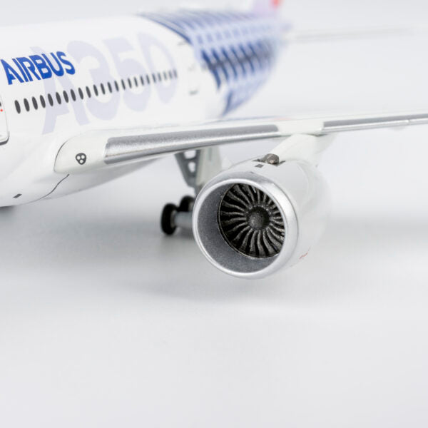 China Airlines Airbus A350-900 1:400 Diecast Model by NG Models (Reg: B-18918)