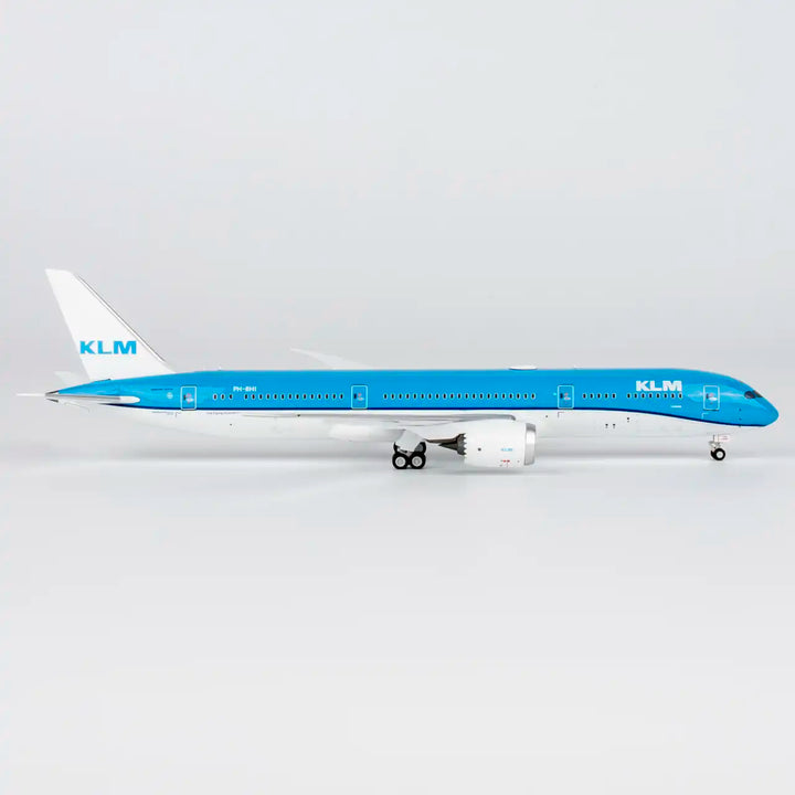 KLM Royal Dutch Airlines Boeing 787-9 1:400 Diecast Model by NG Models (Reg: PH-BHI)