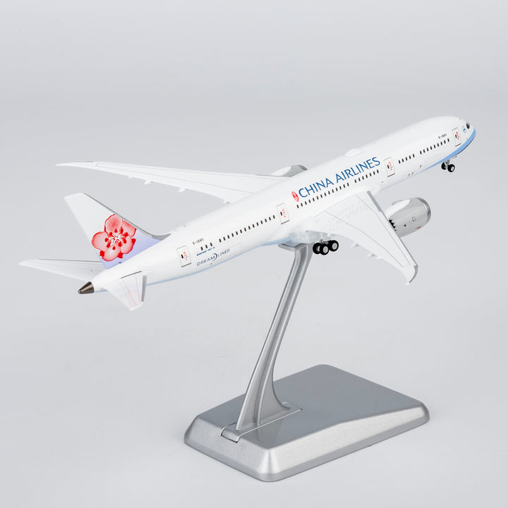 China Airlines Boeing 787-9 1:400 Diecast Model by NG Models (Reg: B-18811)