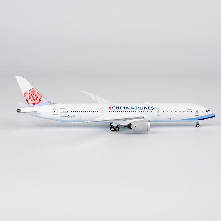 China Airlines Boeing 787-9 1:400 Diecast Model by NG Models (Reg: B-18811)