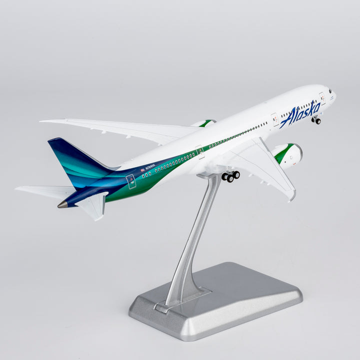 Alaska Airlines Boeing 787-9 1:400 Diecast Model by NG Models (Reg: N784HA)