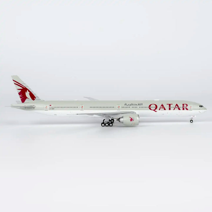 Qatar Airways 777-300ER 1:400 Diecast Model by NG Models (Reg: A7-BAV)