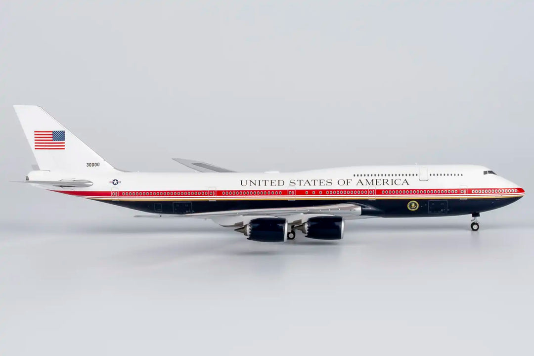 United States Air Force (USAF) VC-25B 1:400 Diecast Model by NG Models (Reg.30000)