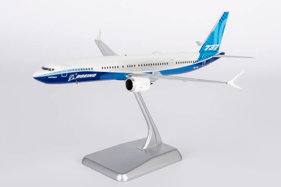 Boeing 737 MAX 10 1:200 Diecast Model by NG Models (Reg: N27751)