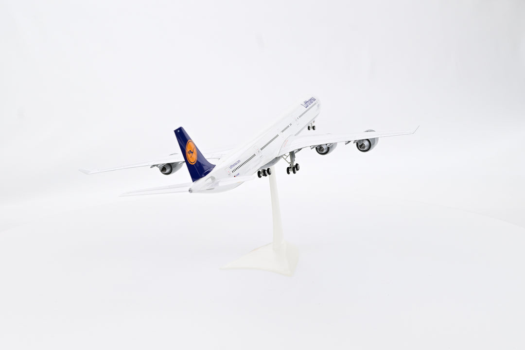 1:200 Lufthansa 340-600 D-AIHI