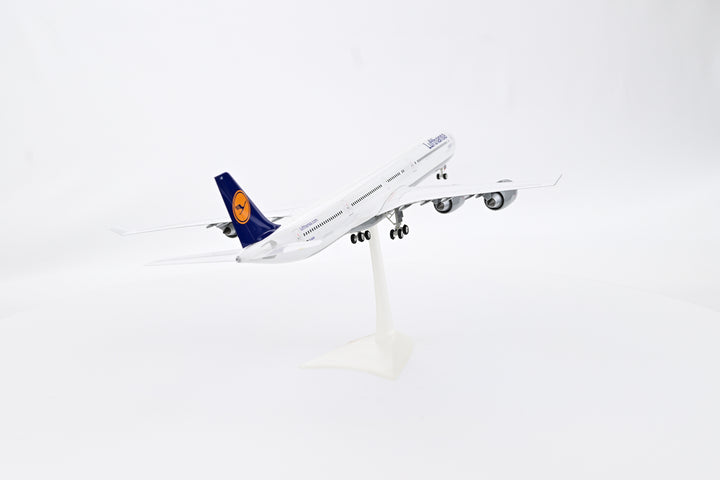 1:200 Lufthansa 340-600 D-AIHI