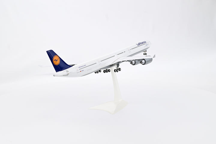 1:200 Lufthansa 340-600 D-AIHI