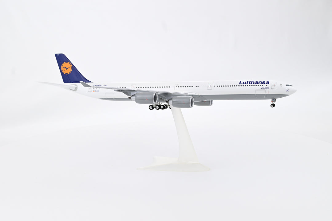 1:200 Lufthansa 340-600 D-AIHI