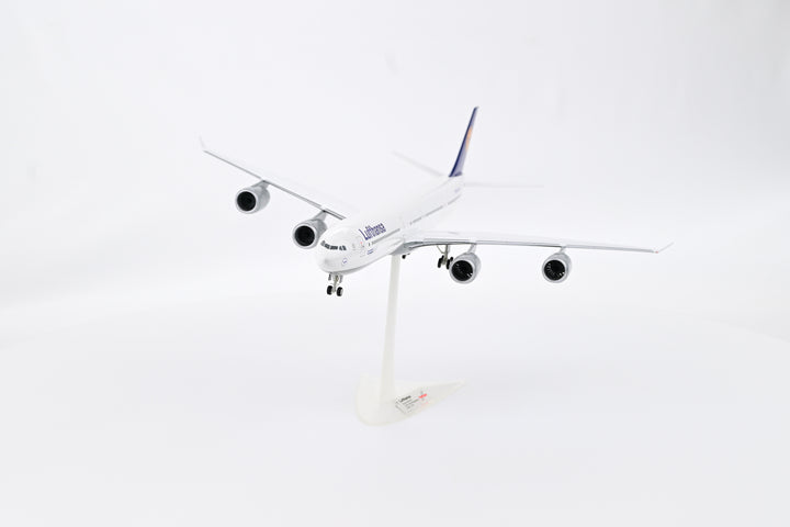 1:200 Lufthansa 340-600 D-AIHI