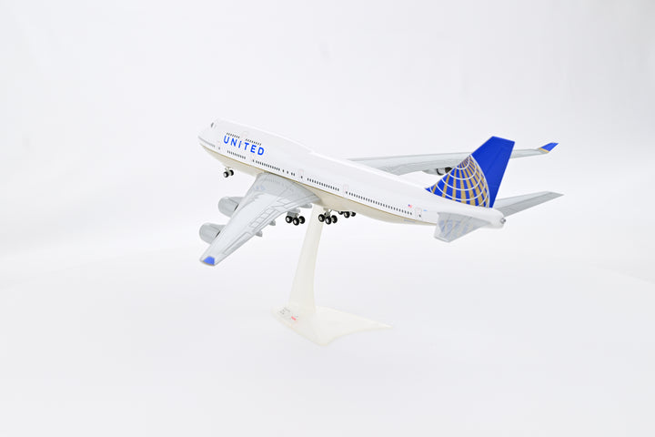 1:200 United Airlines 747-400 N127UA