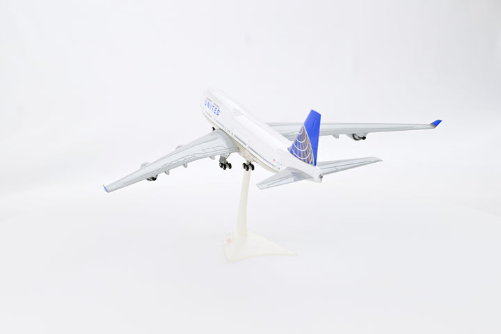 1:200 United Airlines 747-400 N127UA