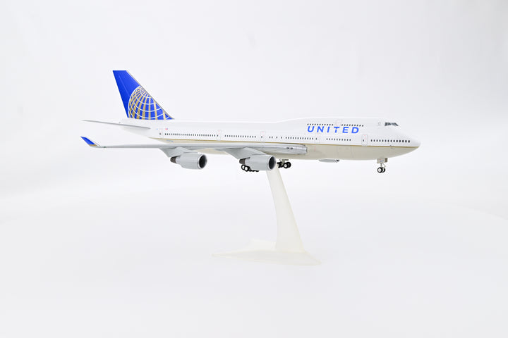 1:200 United Airlines 747-400 N127UA