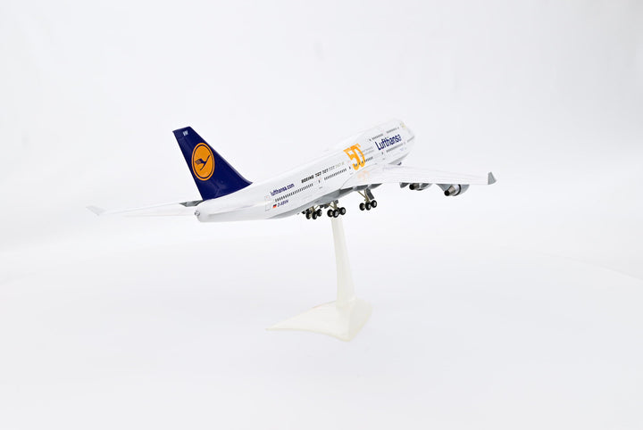 1:200 Lufthansa 747-400 D-ABVH