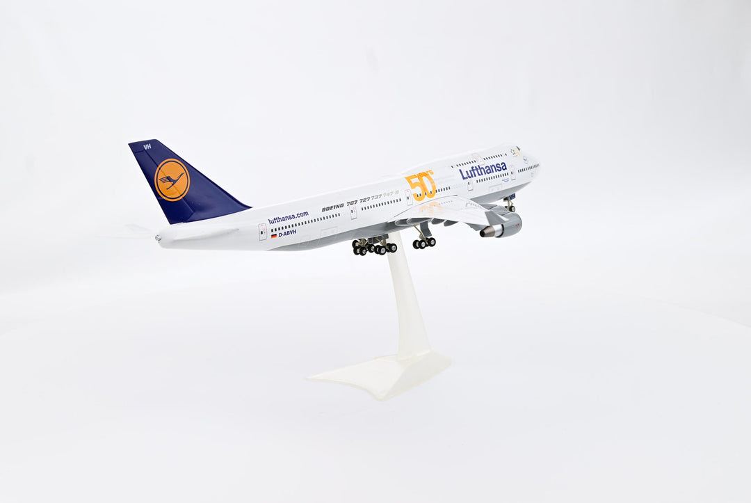 1:200 Lufthansa 747-400 D-ABVH