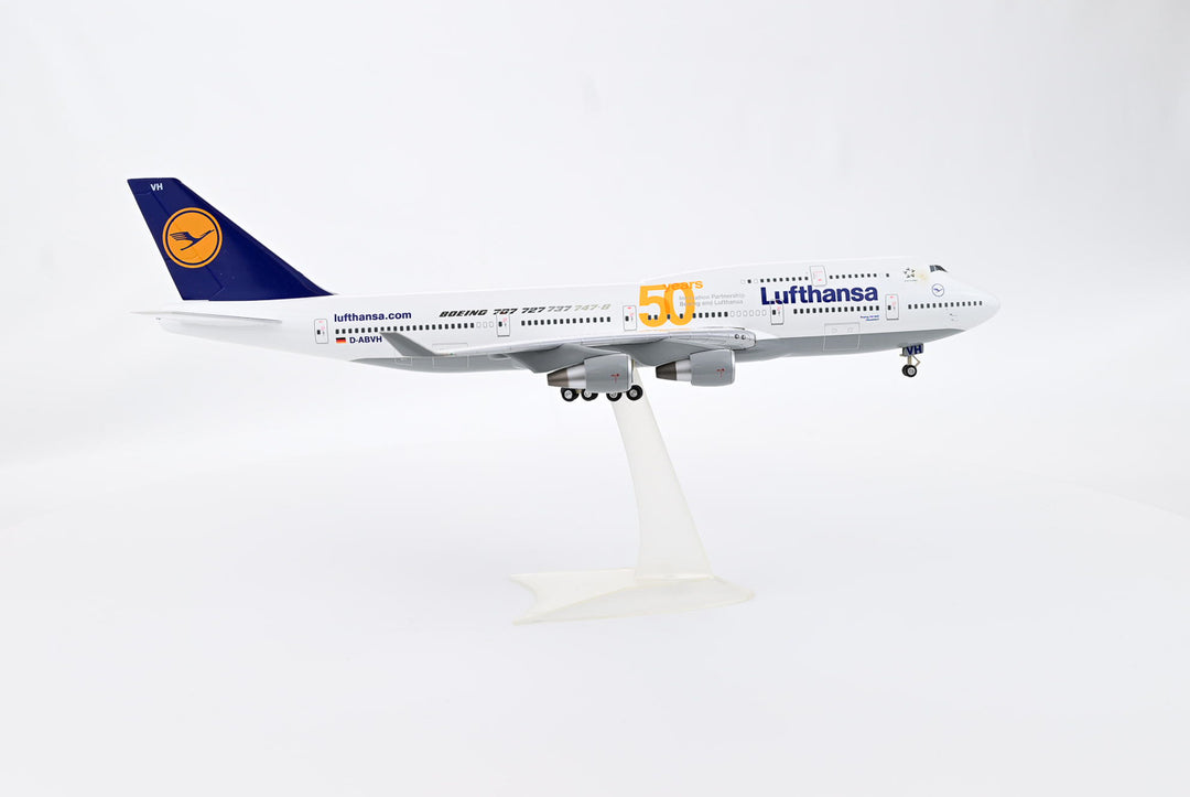 1:200 Lufthansa 747-400 D-ABVH