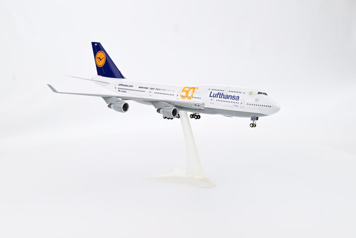 1:200 Lufthansa 747-400 D-ABVH