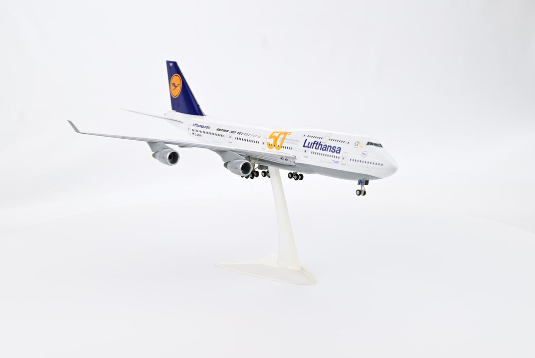 1:200 Lufthansa 747-400 D-ABVH