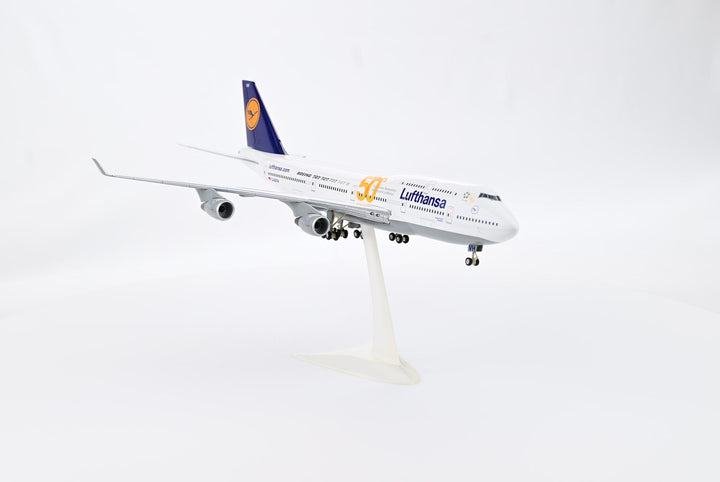 1:200 Lufthansa 747-400 D-ABVH