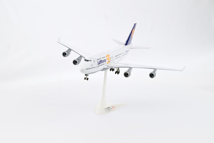 1:200 Lufthansa 747-400 D-ABVH