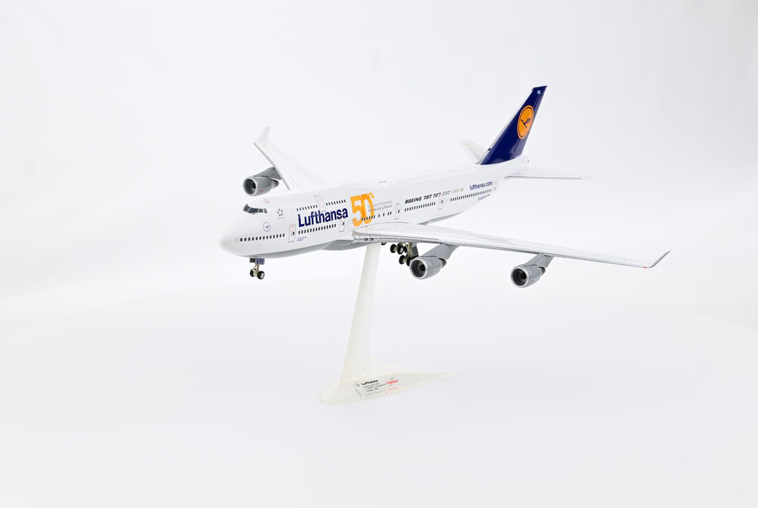 1:200 Lufthansa 747-400 D-ABVH