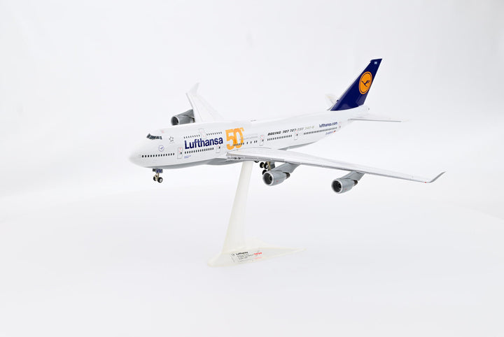 1:200 Lufthansa 747-400 D-ABVH