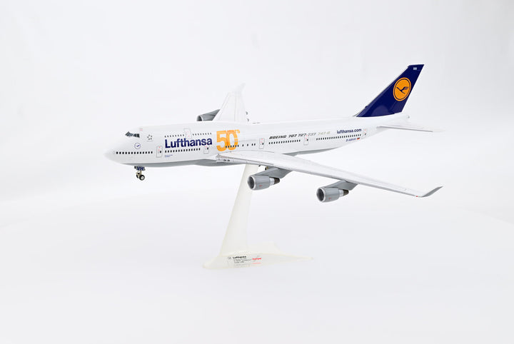 1:200 Lufthansa 747-400 D-ABVH