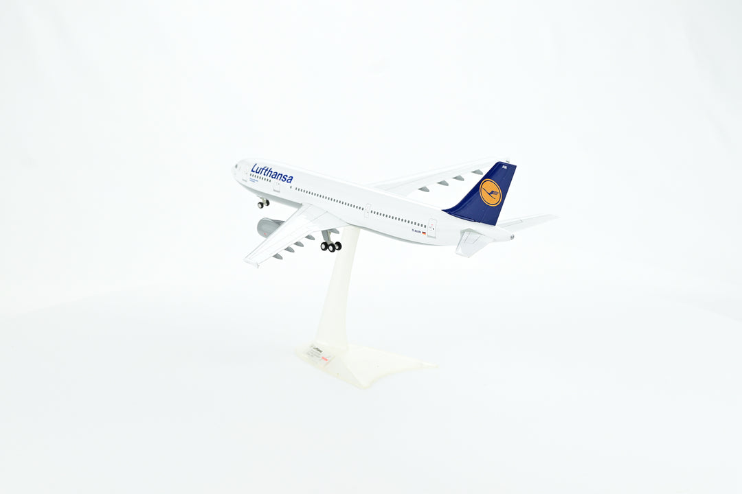 1:200 Lufthansa 300-600 D-AIAM