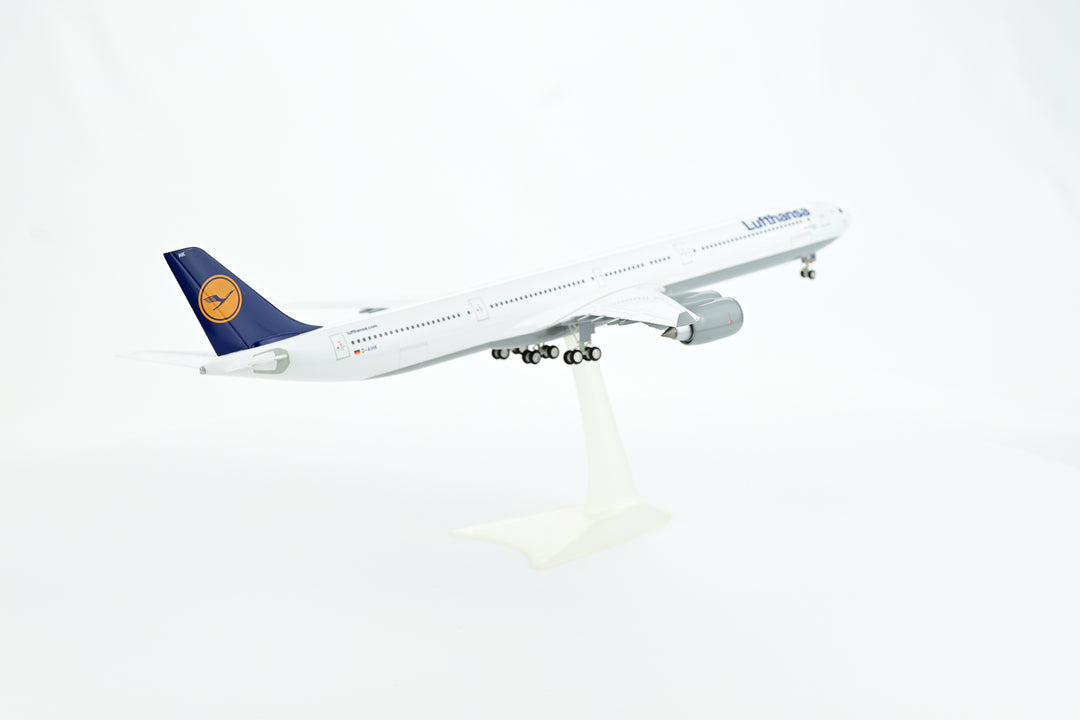 1:200 Lufthansa 340-600 D-AIHK