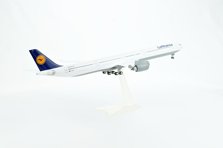 1:200 Lufthansa 340-600 D-AIHK