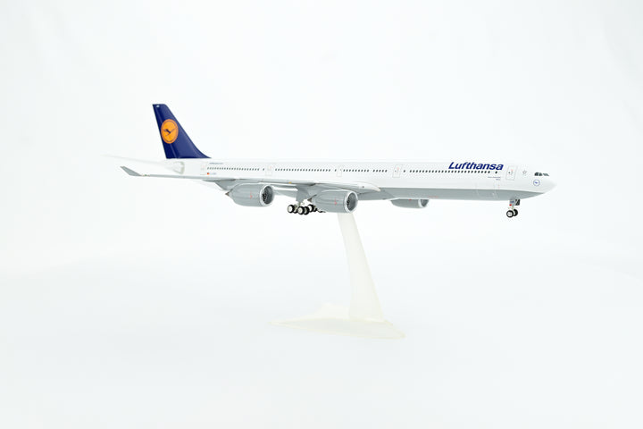 1:200 Lufthansa 340-600 D-AIHK