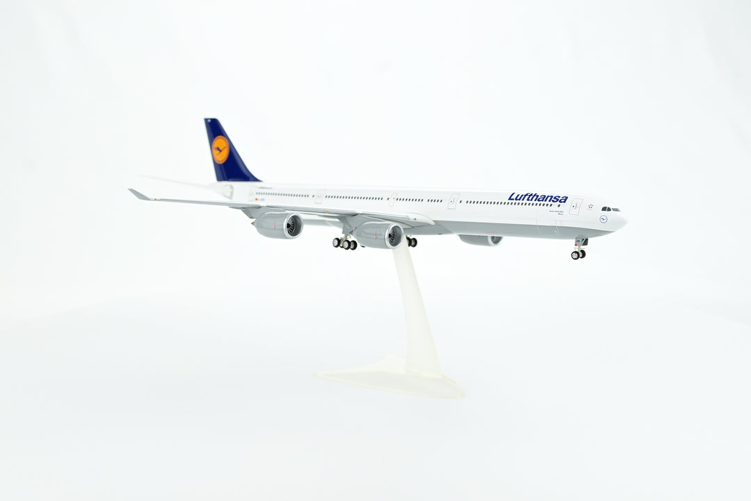 1:200 Lufthansa 340-600 D-AIHK