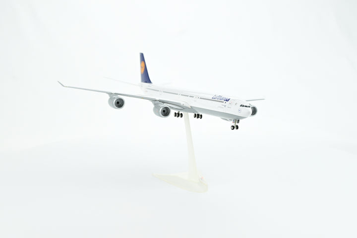 1:200 Lufthansa 340-600 D-AIHK