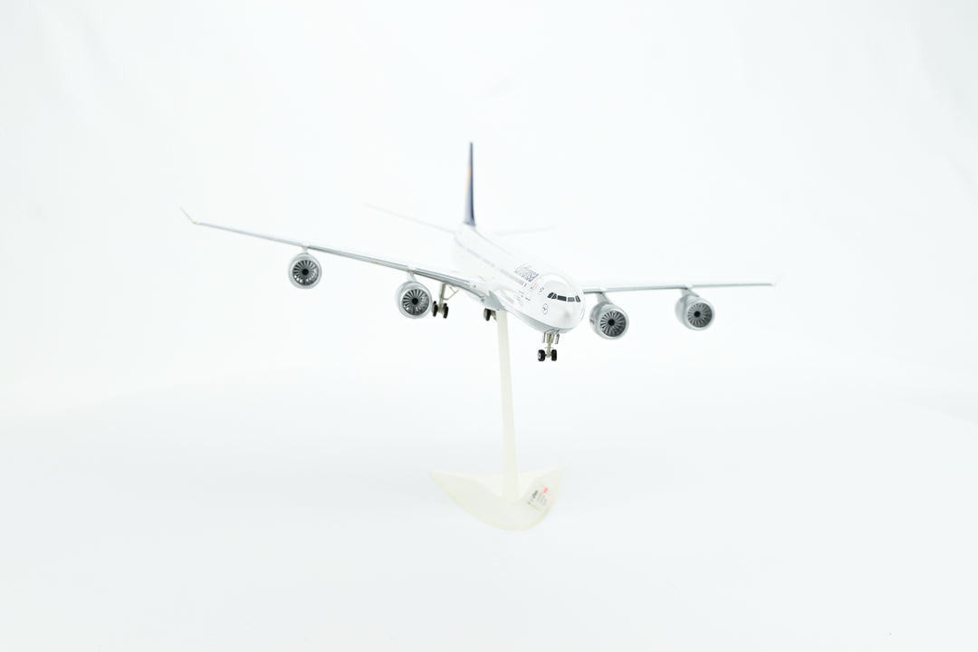 1:200 Lufthansa 340-600 D-AIHK