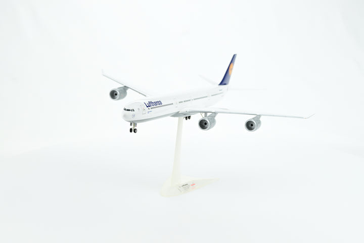 1:200 Lufthansa 340-600 D-AIHK