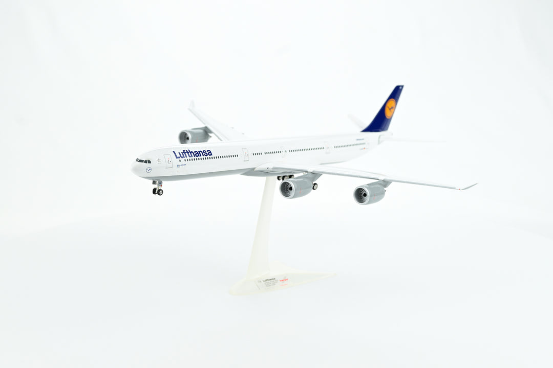 1:200 Lufthansa 340-600 D-AIHK