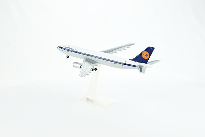 1:200 Lufthansa 300 D-AIAC