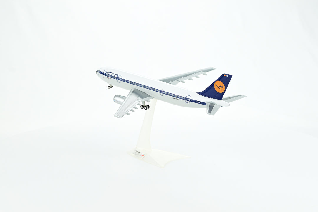 1:200 Lufthansa 300 D-AIAC