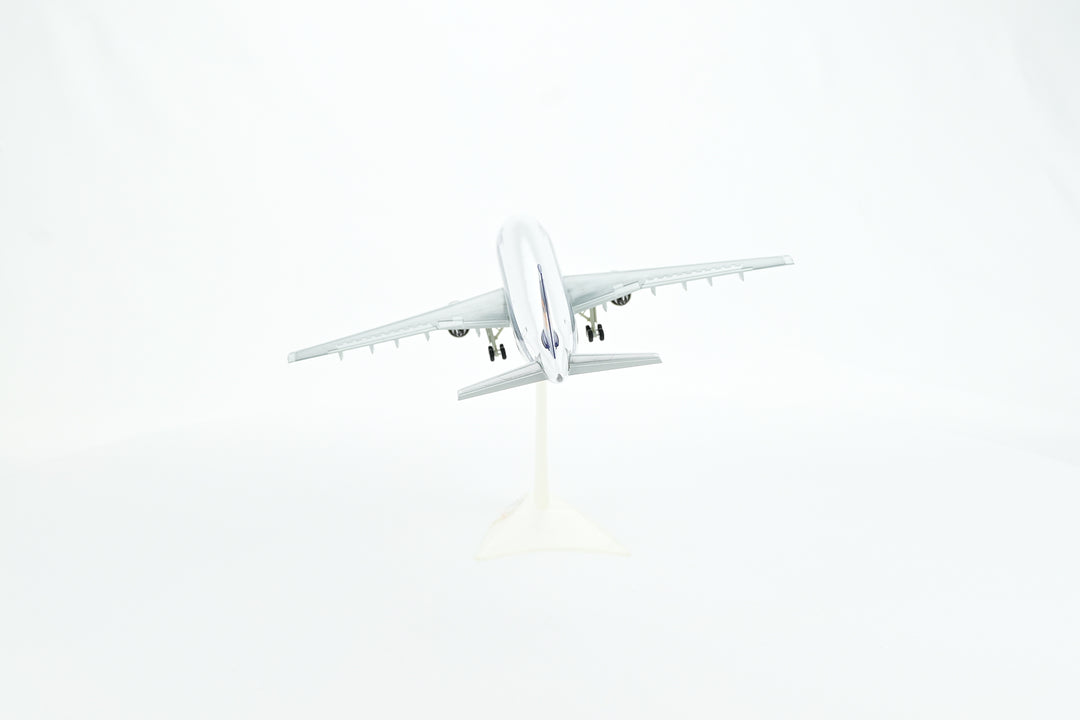 1:200 Lufthansa 300 D-AIAC