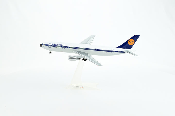 1:200 Lufthansa 300 D-AIAC