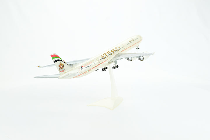 1:200 Etihad 340-600 F1 2013 A6-EHK