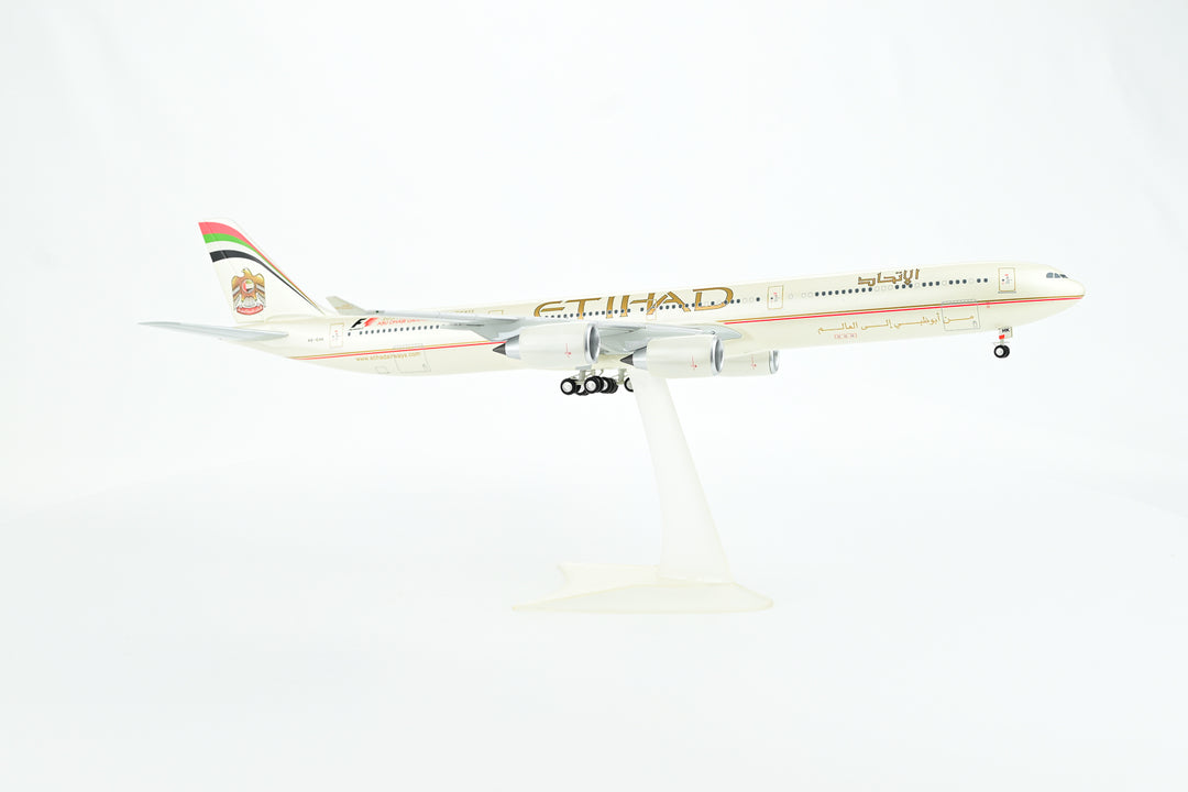 1:200 Etihad 340-600 F1 2013 A6-EHK