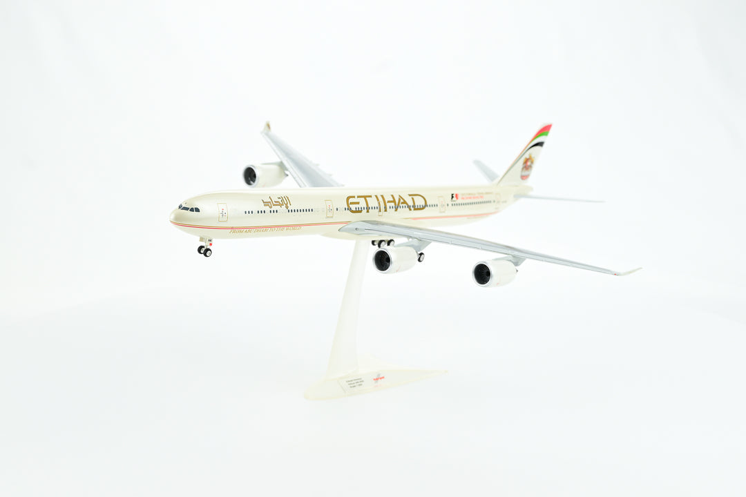 1:200 Etihad 340-600 F1 2013 A6-EHK