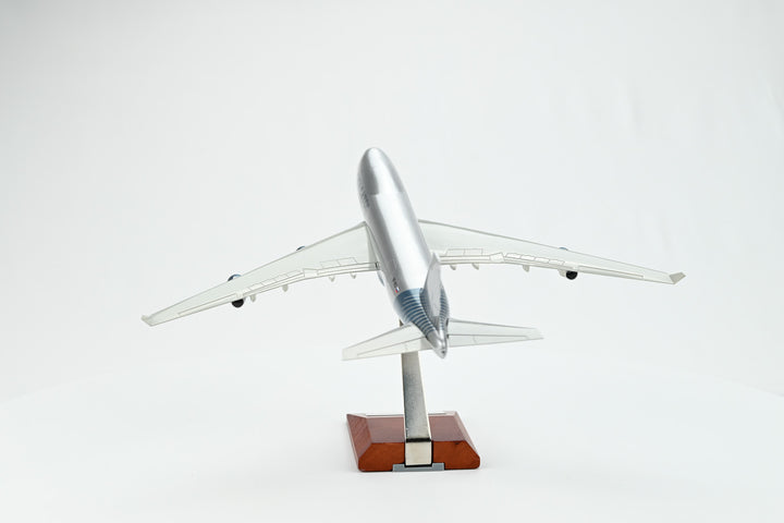 1:200 Sky Gates 747-400F