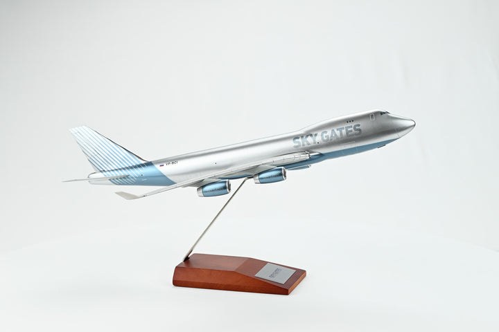 1:200 Sky Gates 747-400F