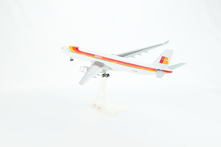 1:200 IBERIA 330-300 EC-LUB