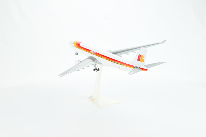 1:200 IBERIA 330-300 EC-LUB