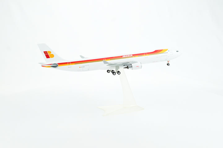 1:200 IBERIA 330-300 EC-LUB