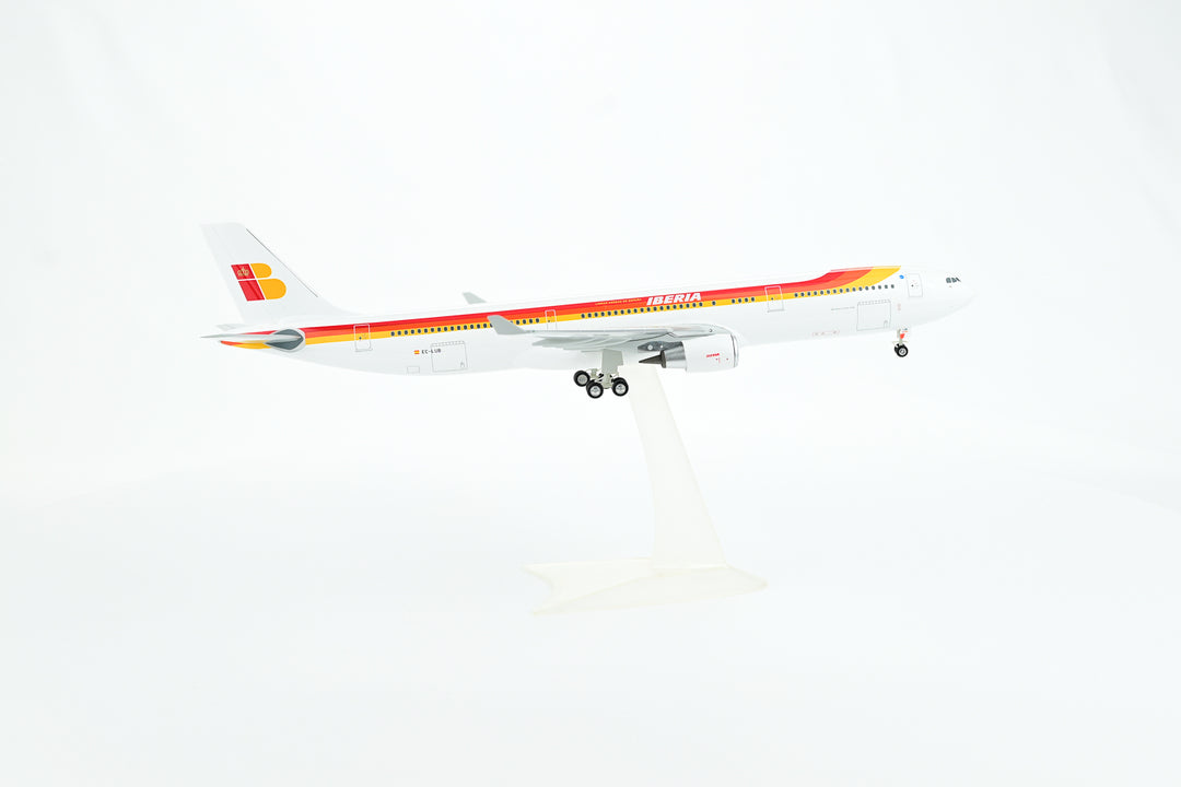 1:200 IBERIA 330-300 EC-LUB